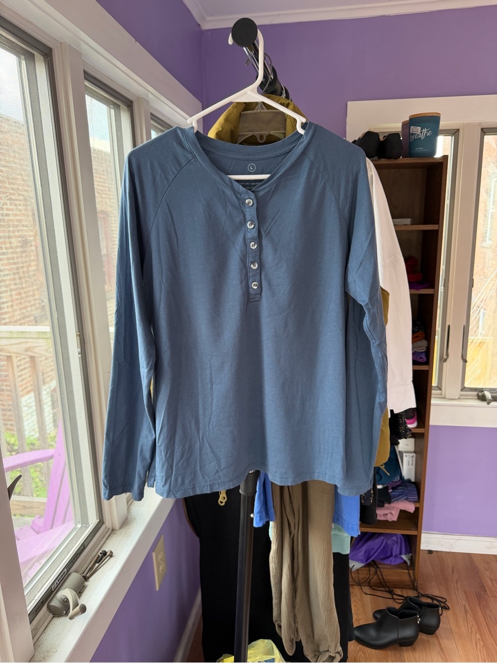 FreeFly Size L Blue Long-Sleeve Henley Top With SPF 50
